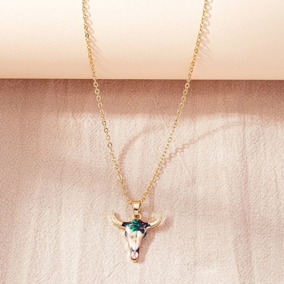 Cattle Head Charm necklace - Picture 3 of 7